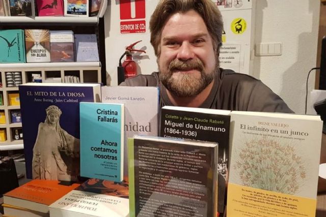 La presentación de la editorial ´La estética del fracaso´ y su primer autor, Alberto Chessa, menú del Festival Deslinde para el lunes