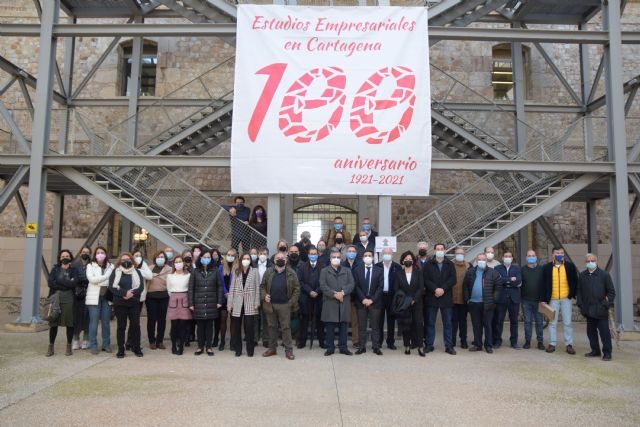 Ciencias de la Empresa inicia los actos conmemorativos de su centenario