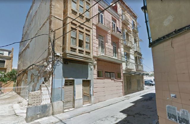 Urbanismo ordena la demolición de un edificio en mal estado en la calle San Cristóbal la Larga