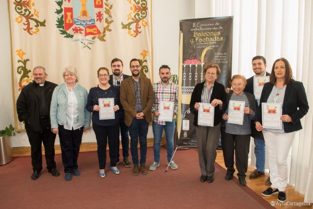 Premio para los balcones mas bellos de la Semana Santa