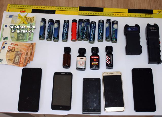 La Guardia Civil detiene a un vecino de Cartagena por ofertar y vender sustancias reguladas y drogas de forma ilícita