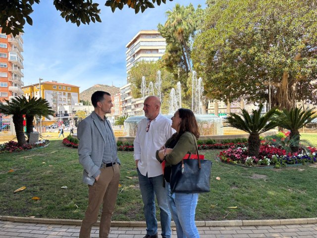 Antonio Maíllo visita Cartagena con motivo de la convocatoria por la democracia en defensa de la paz y los derechos humanos