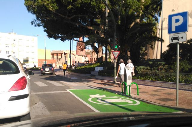 Ciudadanos recrimina al Gobierno local el incumplimiento del acuerdo plenario para incentivar el transporte eléctrico