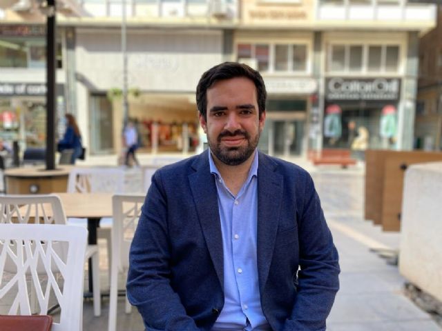 EL PSOE de Cartagena culpa al Ayuntamiento de abandonar a los hosteleros, que siguen sin poder abrir los chiringuitos en el inicio del verano