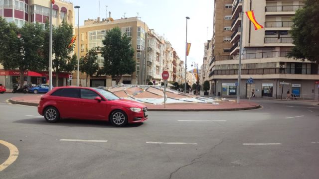 El PCAN denuncia que el Ayuntamiento mete en un cajón la recuperación de la Puerta de Madrid