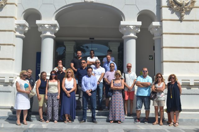 Minuto de silencio en repulsa por los atentados de Barcelona y Cambrils