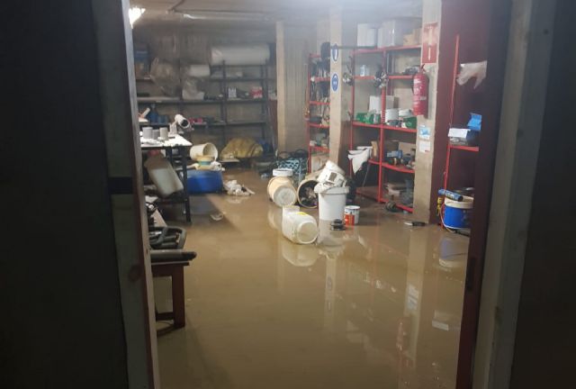 La Piscina Municipal de Wsell de Guimbarda vuelve a funcionar tras el arreglo de los desperfectos ocasionados por la gota fría