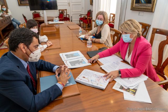 Cartagena mejora la desestacionalización turística y su área de influencia con los municipios limítrofes en el nuevo Plan de Transportes Regional