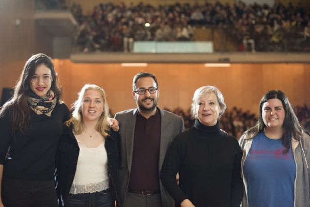 Gisela Pou inaugura los encuentros del Premio Mandarache y Hache 2019