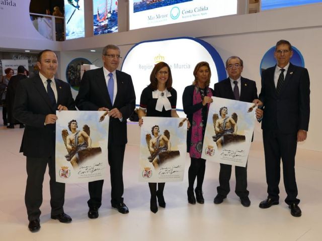 La alcaldesa presenta en FITUR la nueva Ruta Cofrade