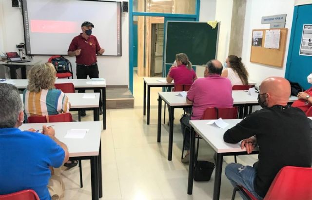 La Universidad Popular se marca nuevos retos en su programación para 2022