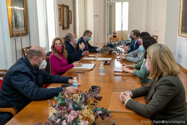 El Gobierno aprueba mantener la bonificación de la tasa de terrazas mientras sigan vigentes las restricciones de Salud