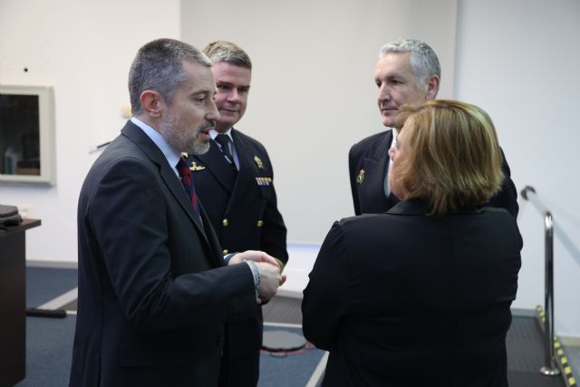 La Cátedra Jerónimo Ayanz lanza a investigadores y empresas 50 retos planteados por unidades de la Armada