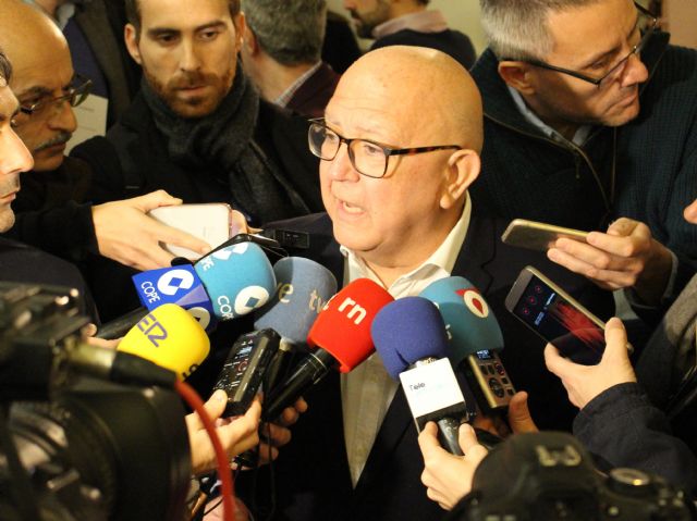 Cs pide a todos los grupos de la oposición una 'tregua política' para obligar al PSOE a consensuar los presupuestos