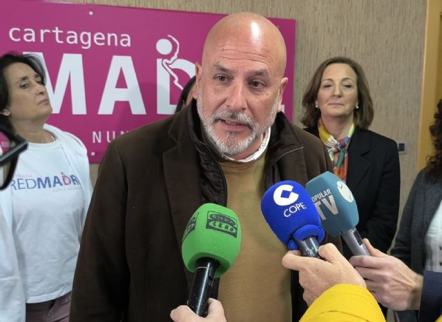 VOX solicitará que se celebre oficialmente el Día del Padre en los colegios