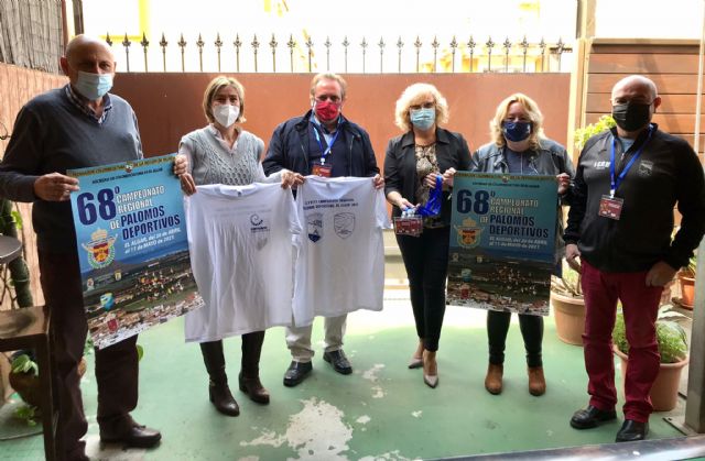 Los mejores palomos deportivos vuelan en El Algar camino al campeonato de España