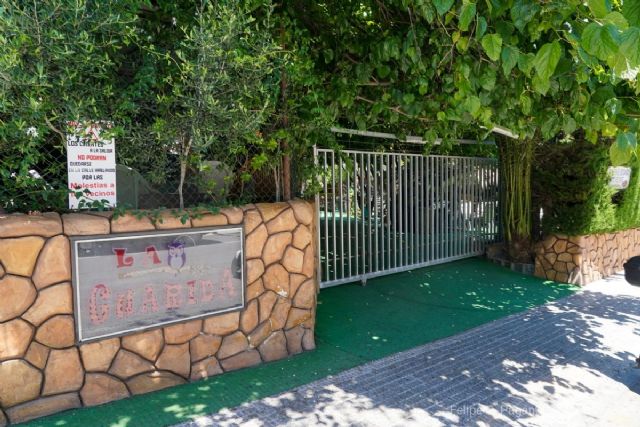 El Ayuntamiento desaloja y precinta un bar con más de 250 personas en su interior