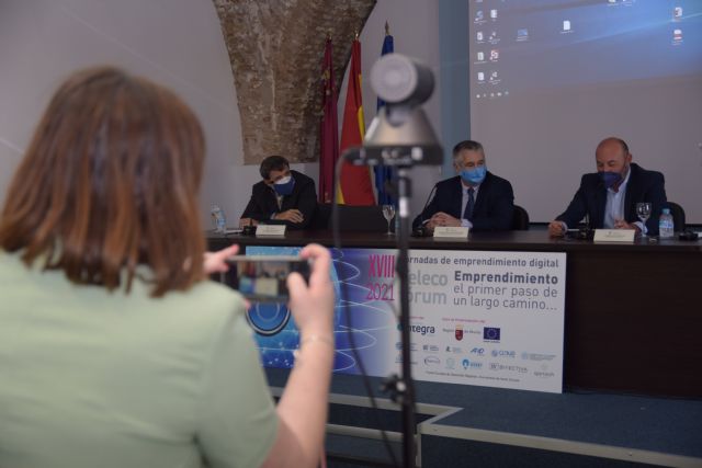 De un sensor de partículas, en Telecofórum