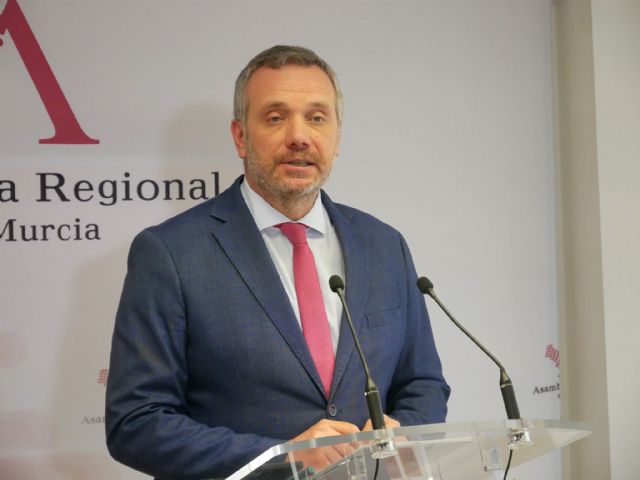 El PP denuncia que 'las peleas de Vox van a llevar al sanchismo al gobierno del Ayuntamiento de Cartagena'