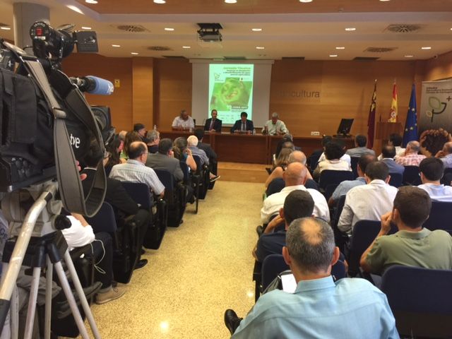 La Cátedra de Agricultura Sostenible presenta un proyecto para gestionar el agua de los pozos de forma eficiente y paliar el déficit hídrico