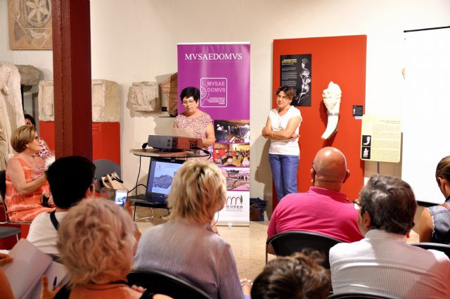 Una Cornucopia de mas de medio metro, pieza del trimestre en el Museo Arqueologico Municipal