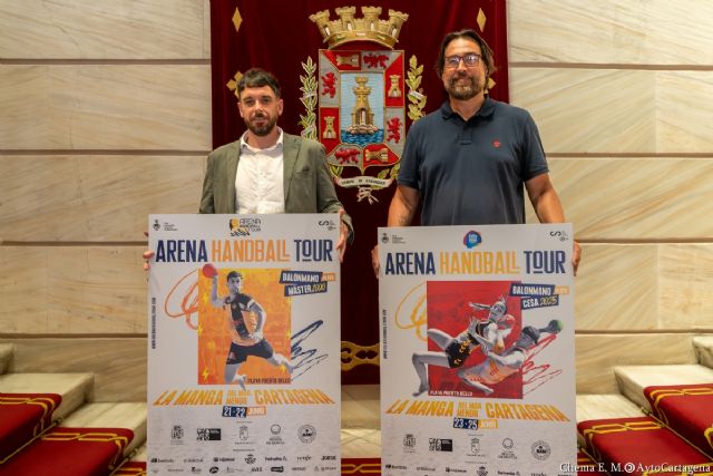 Más de 1.700 deportistas llenan los hoteles de La Manga con los campeonatos de España de Balonmano Playa