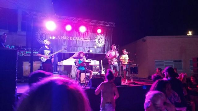 La Mar de Barrios inunda Santa Lucia