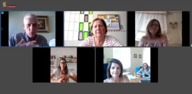 Gran aceptación del programa de Salud Emocional para mujeres en riesgo de Vulnerabilidad del Teléfono de la Esperanza