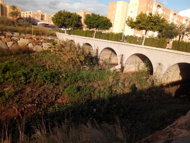 Cs acusa a la CHS, al Gobierno regional y al Ayuntamiento de dejar vendida a Cartagena frente a las lluvias torrenciales