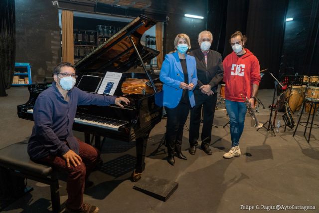 La alcaldesa da la bienvenida a Cartagena a la leyenda viva del latin jazz Paquito D´Rivera