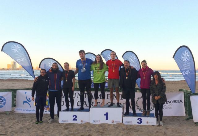 Raul Moli y Ainhoa Muñoz ganan la primera prueba del Circuito de Voley Playa Mixto UPCT