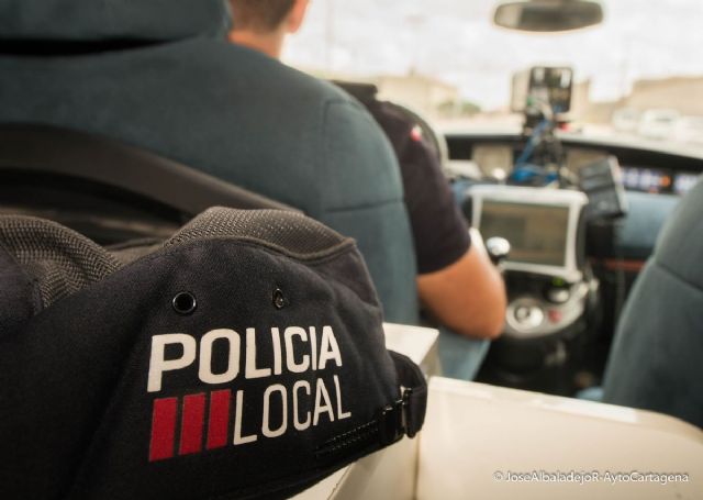 Policia Local de Cartagena controla a 914 vehiculos durante una campaña especial de trafico dirigida a camiones y furgones