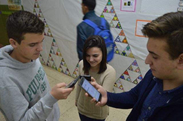 Casi 4.000 alumnos de institutos participan desde hoy en el programa de innovación educativa ‘Rétame y aprendo’