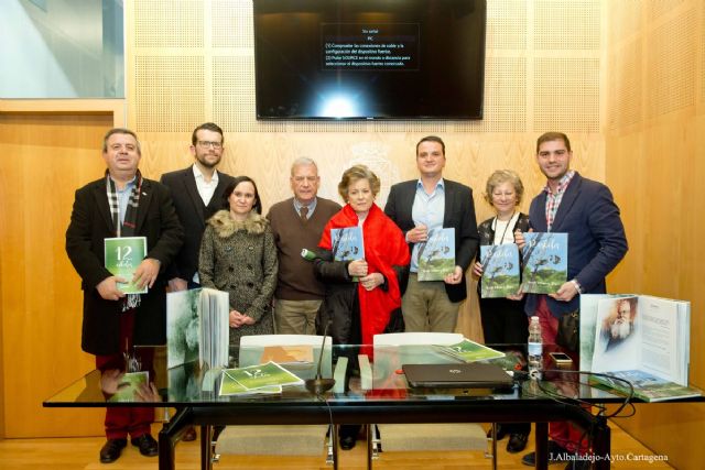 La Asociacion Creect presento la nueva reedicion del libro 12 arboles de Ricardo Codorniu y Starico