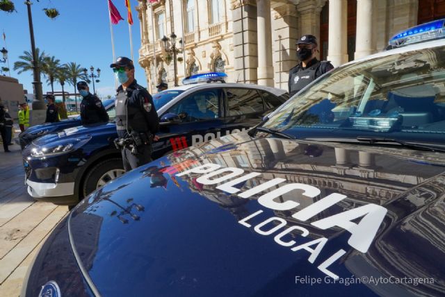 La campaña para que las fruterías retiren sus productos de la vía pública se salda con 7 denuncias