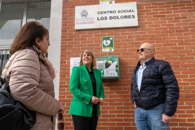 Cartagena alcanza los 130 desfibriladores instalados con los 10 que se suman a locales sociales