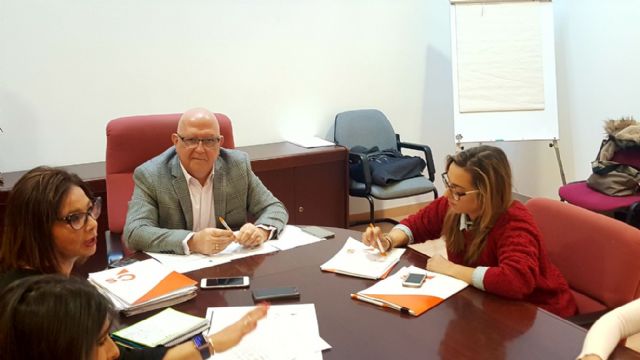 La Comisión de Hidrogea empieza a andar con la solicitud de documentación y expedientes relativos al servicio de agua