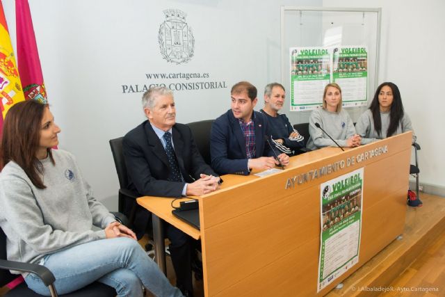 Las féminas de voleibol de El Algar se jugarán este fin de semana su ascenso a Superliga 2