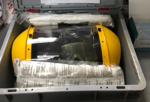 Los vehículos de Policía Local se equipan con kits de protección para situaciones especiales