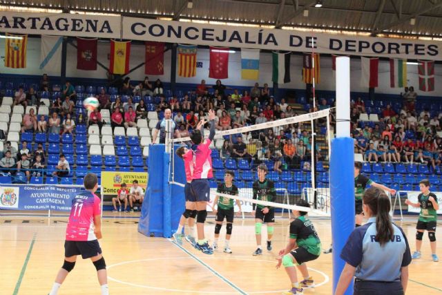 El CV Haris se proclama Campeón de España infantil masculino de Voleibol en Cartagena