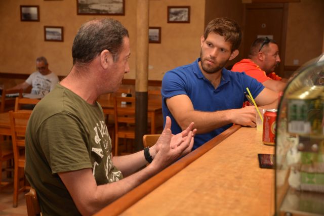 Investigadores de Montpellier entrevistan a habitantes de la sierra minera sobre los riesgos medioambientales