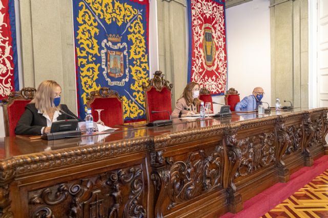 Los escolares toman la palabra en el Pleno de la Infancia de Cartagena