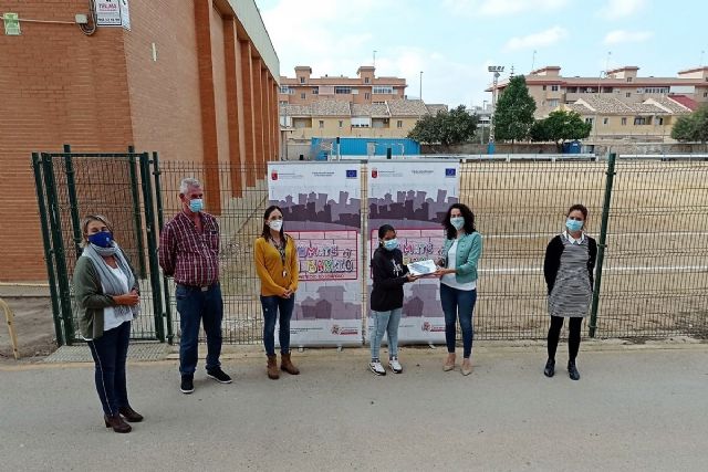 Una niña de Santa Lucía diseña el nuevo logo del Pacto de Desarrollo Local