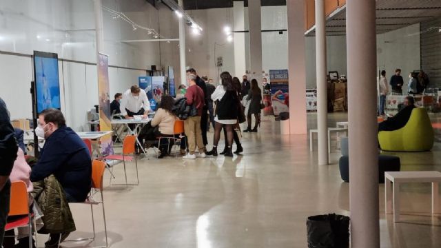 Cerca de 300 personas asistieron al evento 'Cartagena te lleva de crucero' con la participación de las principales navieras del sector de los cruceros