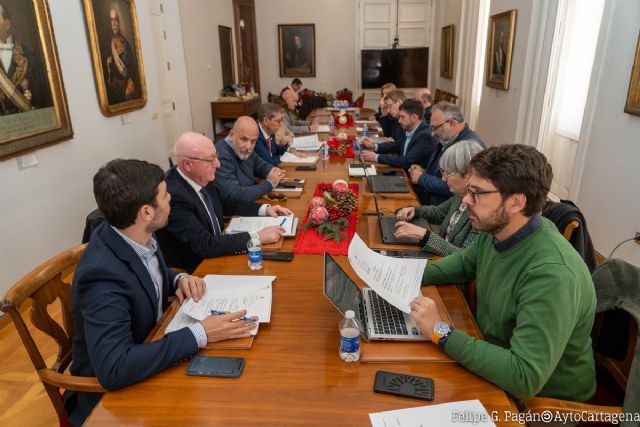 El Ayuntamiento destinará un paquete de ayudas a colectivos sociales vulnerables, personas mayores e inmigrantes