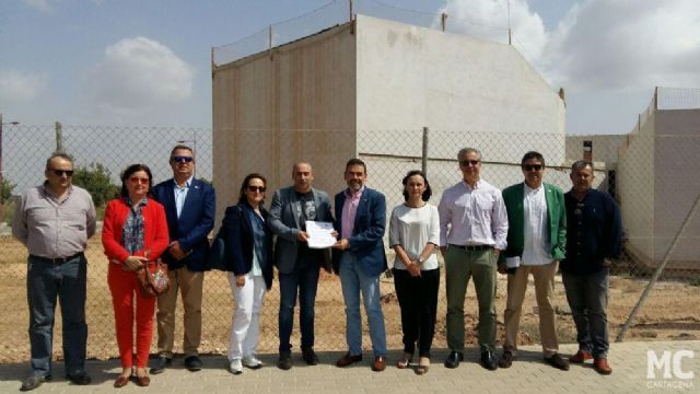 José López alerta a vecinos y empresarios que la ZAL de Cartagena peligra por la falta de conexión ferroviaria