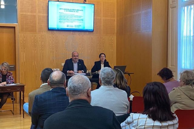 La Junta de Venta Ambulante informa a los comerciantes sobre las vacantes en 13 mercados de Cartagena