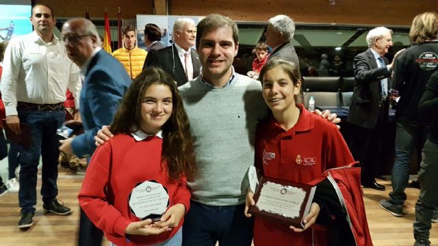 Reconocimiento a deportistas cartageneros en la gala de premios de la Federacion regional de Vela
