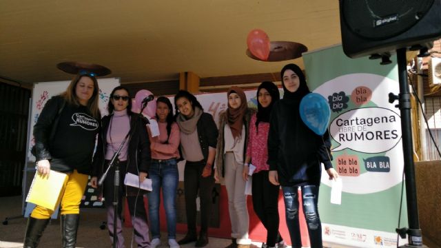 Los IES de Cartagena leen un manifiesto en contra de la discriminacion racial