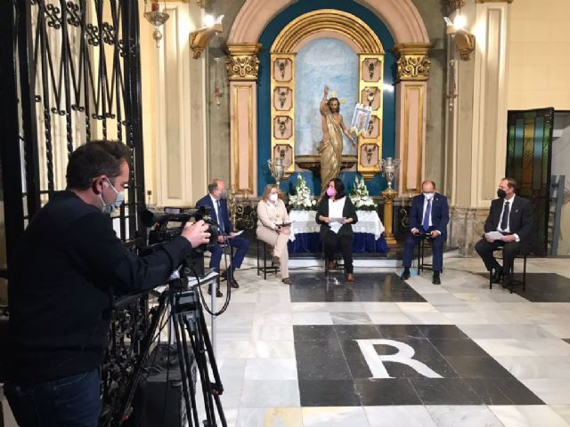 Nuestro Padre Jesús Resucitado realiza su presentación de revista en directo online